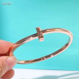 Charm Designer 22ss Armbanden Sieraden U-vorm Vergulde Mannen Vrouwen Ketting Armband Itys