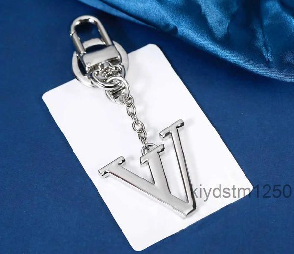 Charm Designer Porte-clés Marque Clé Boucle Or Argent Lettre Chaîne À La Main Porte-clés Hommes Femmes Sac Pendentif Cadeau 318X