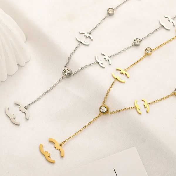 Collier à breloques de styliste avec lettres pour femmes, chaîne longue en forme de fleur, pendentif d'amour de fiançailles pour filles, cadeau de mariage