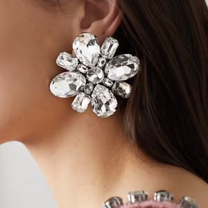 Charm mode hot sale oorbellen dames nieuwe strass retro ear clip sieradenunique ontwerper glanzende creatief