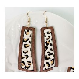 Charme boucles d'oreilles en cuir véritable pour femmes cheveux de cheval symétrie géométrique texture léopard bijoux cadeau de fête en gros livraison directe Ot04S