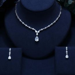 Breloque Janekelly clair meilleure qualité brillant cristal Zircon boucles d'oreilles et collier ensemble de bijoux de mariée accessoires de robe de mariée