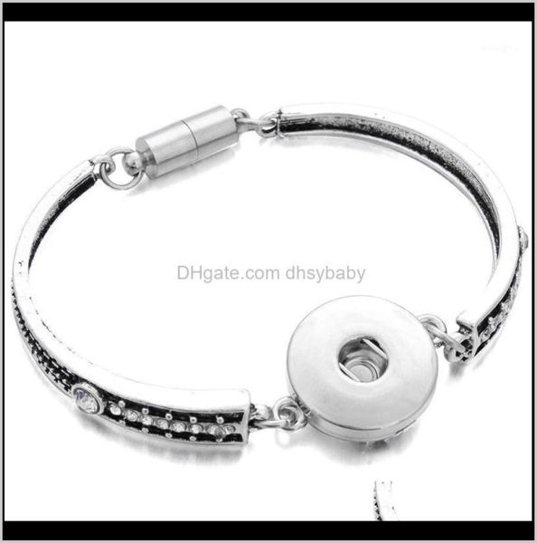 Boulais de charme Bracet Snap 18 mm Bracelet entiers Fleurs bracelets magnétiques vintage sculptés pour femmes hommes PTU7R8647419
