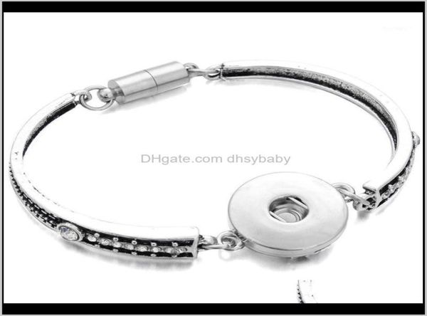 Boulais de charme 18 mm boutons instantanés bracelet entières fleurs bracelets magnétiques vintage sculptés pour femmes hommes PTU7R6270741