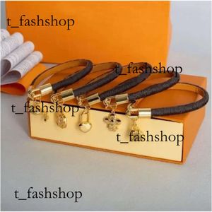 Charm Leather Fashion Lock Classic Designer Bracelet Flat Brown Brand Metal for Men and Women Lovers Jewelry Gift Women's Luxury Bracelet Men's Bracelet 638