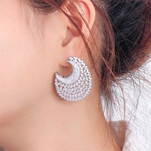 Charme de luxe lune boucles d'oreilles Designer pour femme fête blanc AAA zircon cubique diamant mariage fiançailles cuivre boucles d'oreilles Pageant robe accessoires bijoux