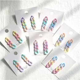 Charm Makersland Acryl Simple Chain Oorbellen voor vrouwen Candy Color Geometric Long Trendy Gekleurde Tassel oorbellen GC1169