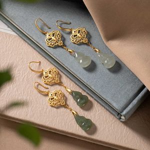 Charm originele natuurlijke hotan jade oorbellen voor vrouwen highlevel oude gouden ambacht klassiek klassiek ruyi porrol banket sieraden z0323