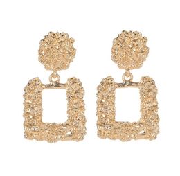 Charme Perle Peinture Papillon Boucle D'oreille Stud Vintage Pied Dames Boucles D'oreilles Givré Punk Animal Fleur Feuille Divers Conception Pour Les Filles Wo Ot4Cp