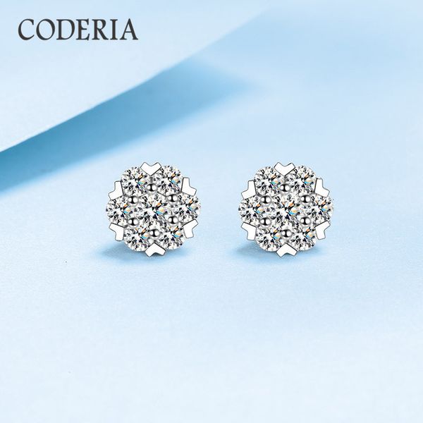 Charme Real Streng Silver Stumps Oreilles Coeur en forme de coeur 6 griffes Plum Blossom Brilliant Diamond Earts For Woman 230817