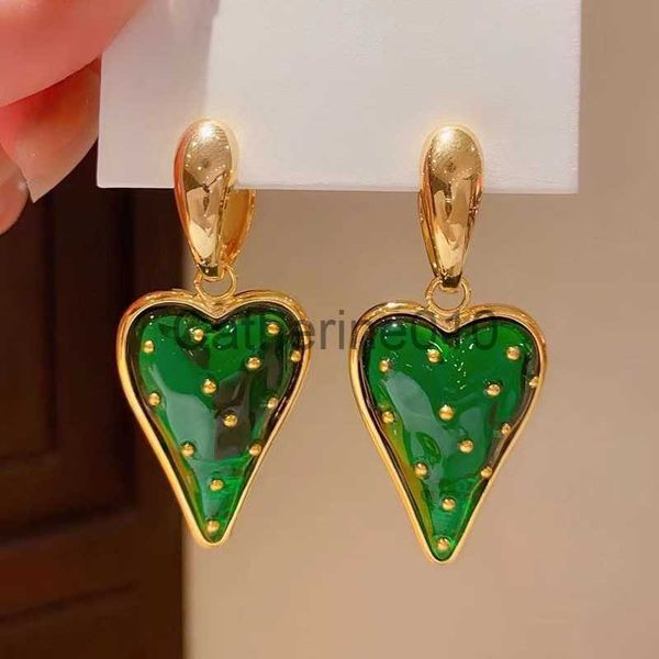 Charm Retro Retro Barroco Love Barroque Strawberry Women's Pendientes 2023 Fashion New Fruit Series Leisure Holiday Jewelry Accesorios de orejas J230817