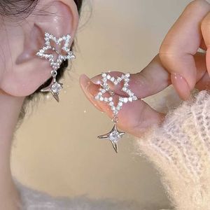 Charm Shining Rhinestone Stars oorbellen clip voor vrouwen zilveren kleur geen piercing oorclips vrouwelijk 2023 trend oor manchetten sieraden cadeau aa230518