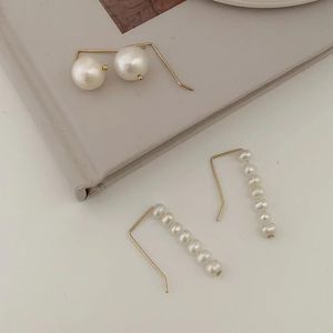 Charm Sier Ear Climber Pendientes de perlas naturales Ear Cuff Joyería hecha a mano Boho Oorbellen Pendientes minimalistas para mujer