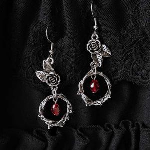 Charme Boucles d'oreilles en rose noire gothiques vintage Gothic Sorc