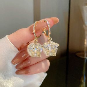 Charm Vintage lichtgewicht luxe kristal geschikt voor vrouwen modieuze vlinderdas bloemen imitatieparel drop oorbellen bruiloft sieraden geschenken G230602