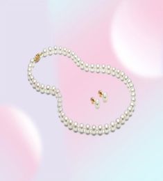 Charmant 78 mm Collier de perles blanc de la mer du Sud 18 pouces 14 carats en or 3953648