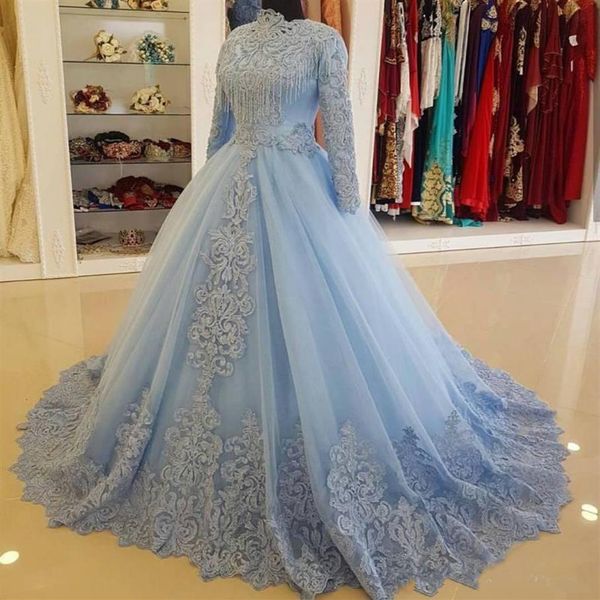 Robes de mariée de robe de bal en dentelle musulmane bleue charmante avec manches longues col haut appliques robe de mariée tulle perles plus la taille Wed265K