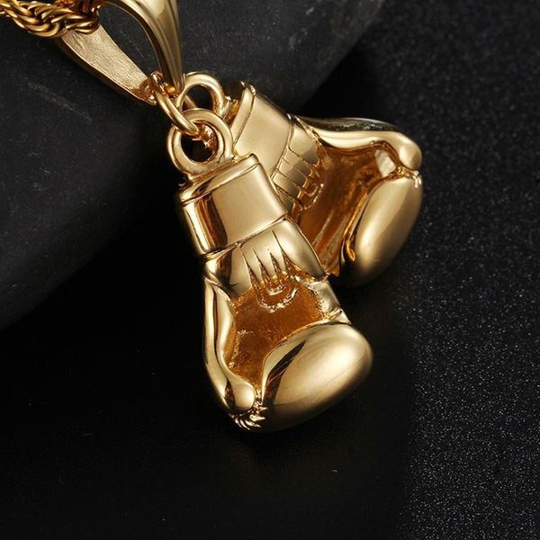 Cadeaux charmants Gold Biker en acier inoxydable Double boxe Gants pendentif collier de fitness pour hommes 4 mm 22 chaîne corde266x