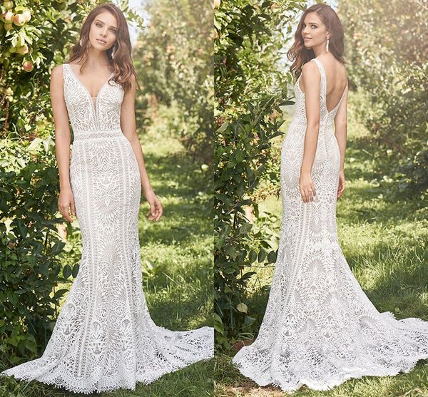 Charmante sirène Boho robes de mariée avec boutons au dos débardeur dentelle au crochet col en V profond dos nu balayage Train robe de mariée