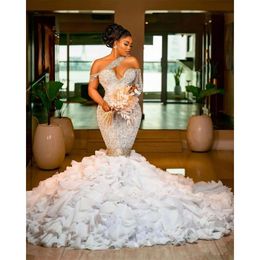 Charmante zeemeermin trouwjurken ontwerper nek parels kralen afneembare trein backless bruid op maat gemaakte gewaad de special