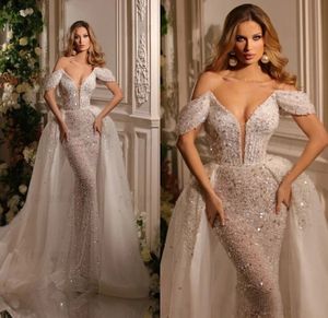 Encantador vestido de novia con escote barco y hombros descubiertos, tren desmontable, vestidos de novia con lentejuelas y cuentas de sirena para fiesta de compromiso 2024