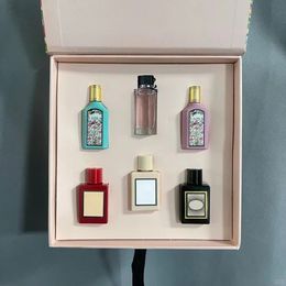 Ensemble de parfum de marque de luxe pour femmes Bloom Flora Fragrance Spray 5ML * 6PCS Costume 6 en 1 avec boîte Odeur longue durée Cologne Haute qualité Expédition rapide