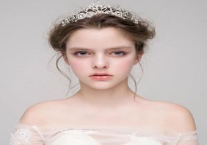 Charmante Rhinestone-accessoires Sliver Crystal Wedding Crown Hoge kwaliteit Japan en Zuid-Korea Kunstkronen voor bruids8587224