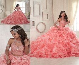 Charmantes volants jupe deux pièces Coral Quinceanera robes Sweet 16 en dentelle Organza Plus taille Masquerade Sheer Prom Occasion Dress4329030