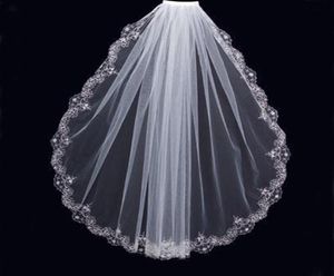 Encantador velos cortos de marfil blanco Fiesta de bodas de lujo Adorno de encaje con cuentas Una capa Barato Mantilla nupcial de alta calidad Tul con Com7260232
