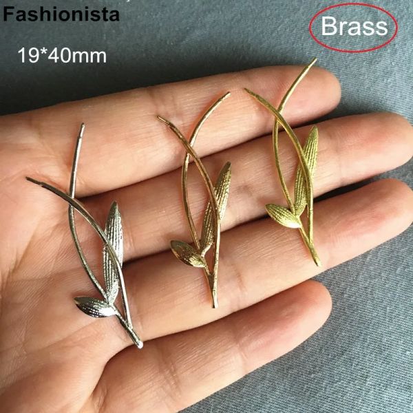 Charms 10 PCS Coulage en laiton Crafted Flower Branch Charms 19 * 40 mm Gold / Silvercolor / Steel / Brass Raw, 2 feuilles Charmes de la branche