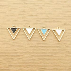 Charms 10 stuks 17x19mm Emaille Driehoek Charme Voor Sieraden Maken Oorbel Hanger Armband Ketting Craft Accessoires Diy bevindingen