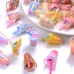 Charmes 10 pièces coloré résine lait thé tasse boisson bouteille pendentifs en verre avec à l'intérieur pour bijoux bricolage à la main collier accessoires