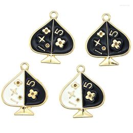 Charmes 10 pièces mignon Poker pêche émail noir et blanc coeur pendentif ajustement bijoux à bricoler soi-même faisant des boucles d'oreilles accessoires trouver en gros