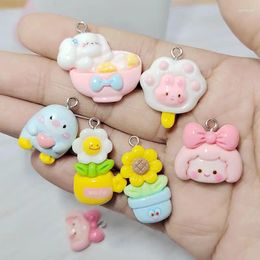 Charms 10 STKS Leuke Glanzende Cartoon Meisje Bloem Glimlach Hars Hanger DIY Ketting Armband Oorbel Sleutelhanger Decoratie Accessoires S064