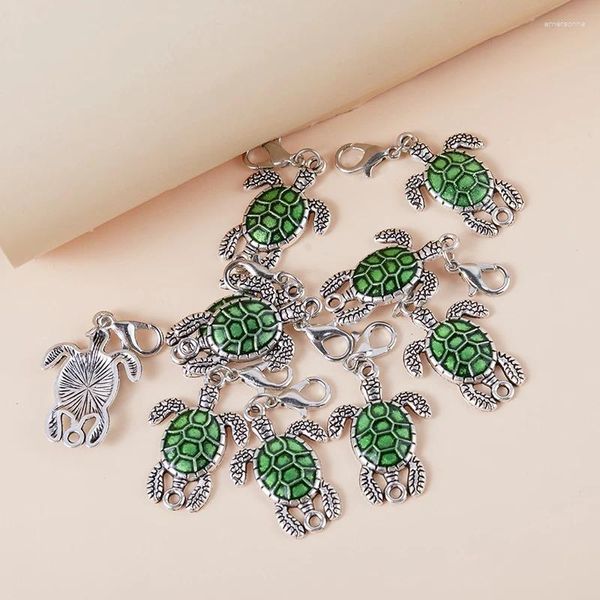 Charms 10pcs Pendientes de animales de aleación de tortuga verde con llavero de cañas de langosta para mujeres accesorios de joyería 18 37 mm