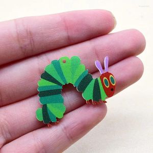 Charms 10pcs Kawaii Hungry Strawberry Bug Caterpillar Acryl Voor Oorbel Maken Levert Leuke Anime Hanger Sieraden DIY