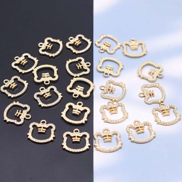 Dijes 10 Uds Micro incrustaciones de diamantes de imitación chapado en oro Color aleación de Metal hueco forma de cabeza de tigre colgantes para collar de fabricación de joyas