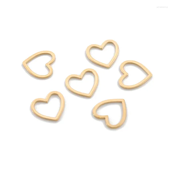 Charmes 20pcs en laiton brut 17 mm coeur creux de charme pendant mini pour bracelet bricolage boucles d'oreilles conclusions de bijoux accessoires