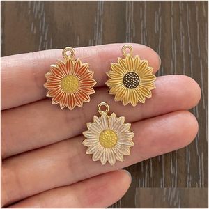 Charms 50 Stuks Trendy Vergulde Zonnebloem Voor Diy Sieraden Armband Ketting Oorbellen Handgemaakte Hanger Accessoires Groothandel Drop Deliv Dhkcn