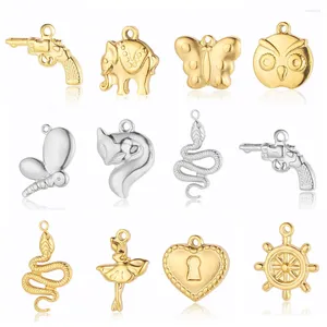 Charms 5 stks/partij Vlinder Kompas Roer Rvs Snake Pistol Hart Lock DIY Sieraden Oorbel Ketting Maken Hanger