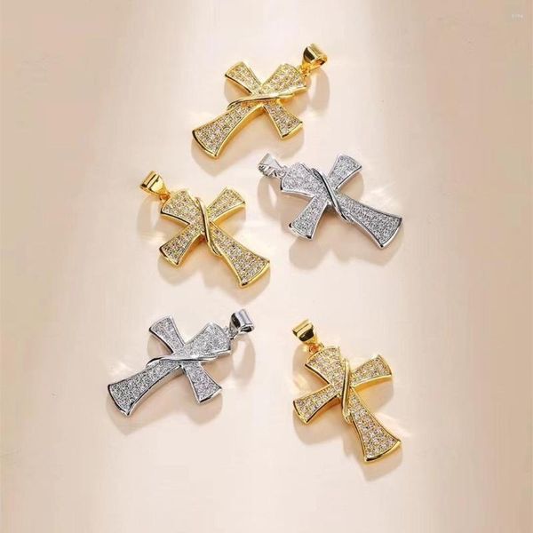 Charms Charm Luxury DIY Cruz Colgantes para collar Chapado en oro Cobre Zircon Componentes de joyería religiosa