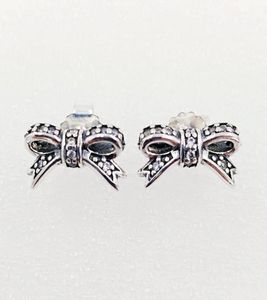 Charms Designer Jewelry Authentic 925 Siltling Silver Delate Bow Stud Oreing Poucle d'oreilles L luxe Femmes Saint-Valentin Bi2359304