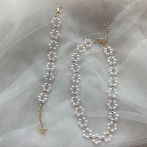 Charms Elegant Flower Pearl Collier Vintage Couche Chokers pour femmes tendance belle chaîne Décorations inhabituelles Bijoux de mode 230915