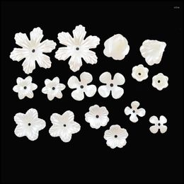 Charms Fashion Acryl Pearl White Plastic Horn Snowflake Star Clover Retro Spacer kralen eindkappen