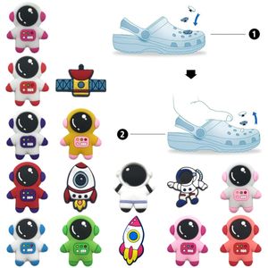 Charms Pattern Shoe Charm pour Clog Jibbitz Bubble Tlides Sandals PVC DÉCORATIONS ACCESSOIRES DE JOURUIQUE CONSIL