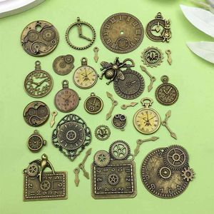 Charms Random 31pcs Legering Antiek Bronze Skeleton Steampunk Clock Face Gear Kijk voor DIY armband ketting sieraden maken