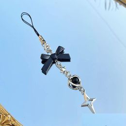 Charms Sweet Cool Subture Bow Knot Love Cross Star Mobile Charm Chain voor Y2K Millennium Style Bag Small Pendant Drop Delivery Dh8ek