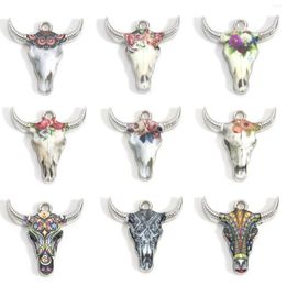 Charms zink gebaseerde legering bull kop/ cow head zilver kleur multicolor email hangers voor doe -het -zelf sieraden maken 22 mm x 21 mm 10 pc's