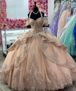 Charro Vestidos de XV Anos Halter Quinceanera -jurken Blush Pink Applique Beading Mexicaanse meisjes Sweet 15 Verjaardag Prom -jurken