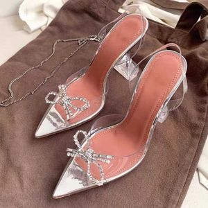 Chaussur HBP Niet-merk Diamond Bow Lux Femm Designer zomersandalen Heldere vrouwelijke hakken schoenen voor dames